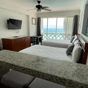 Capitan Sea View Apartment